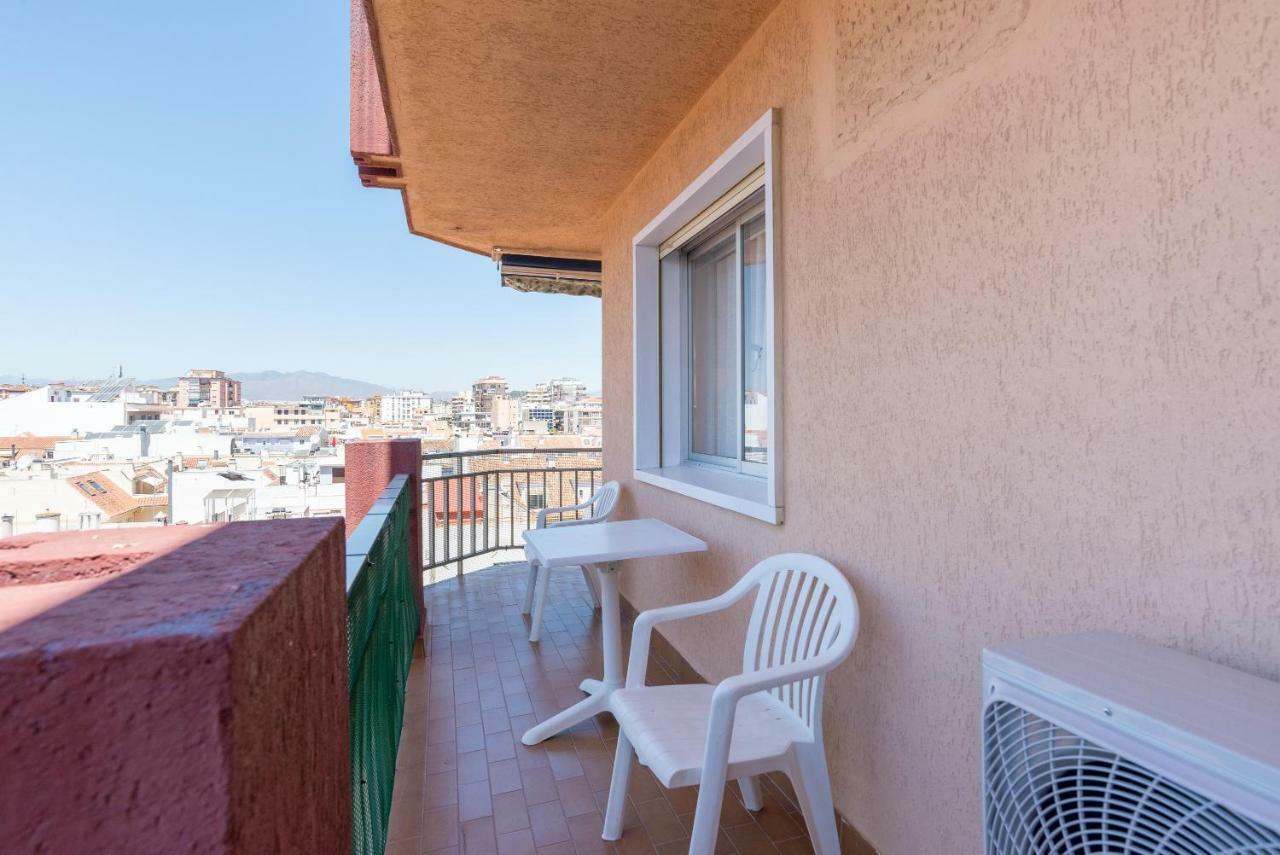 Malagasuite Fuengirola Pier Экстерьер фото